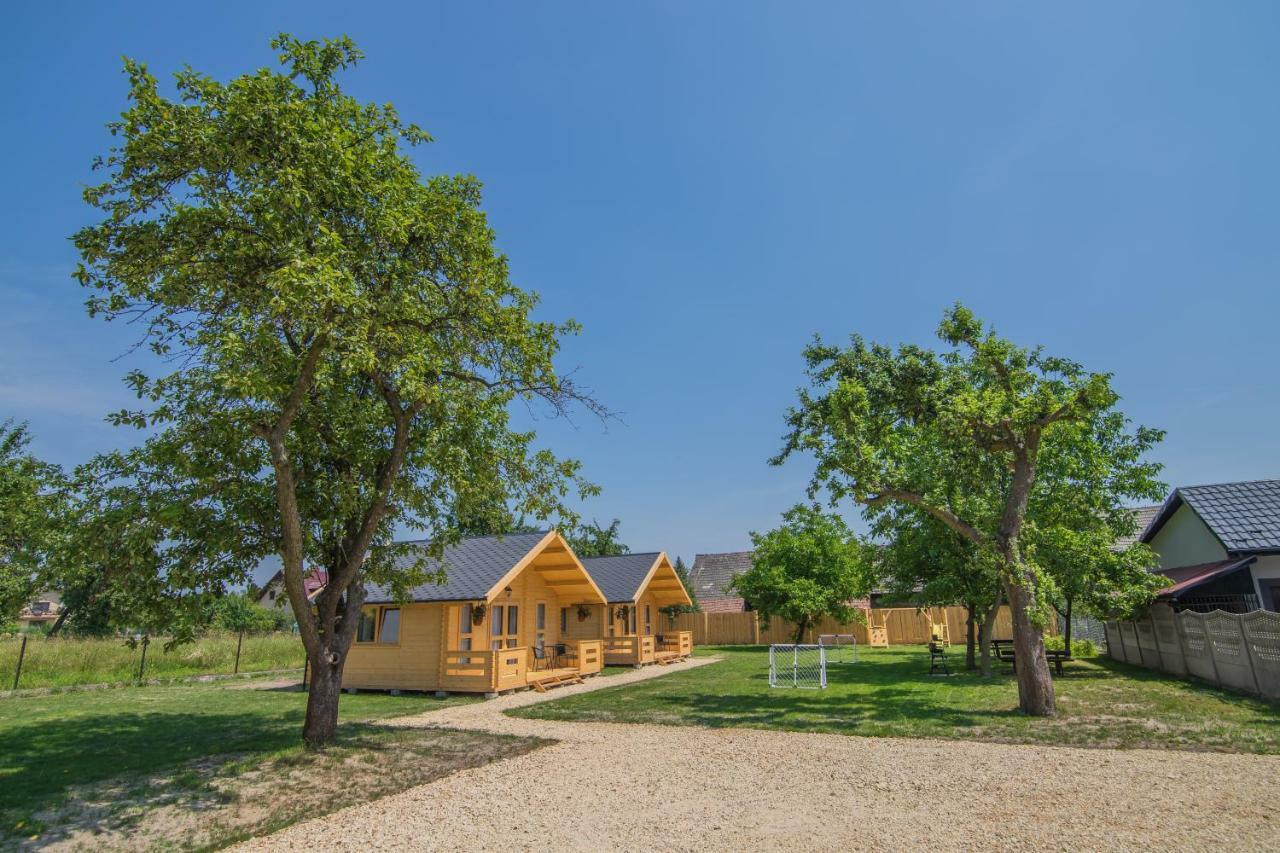 Sloneczny Ogrod Domki Letniskowe Zator Exterior foto